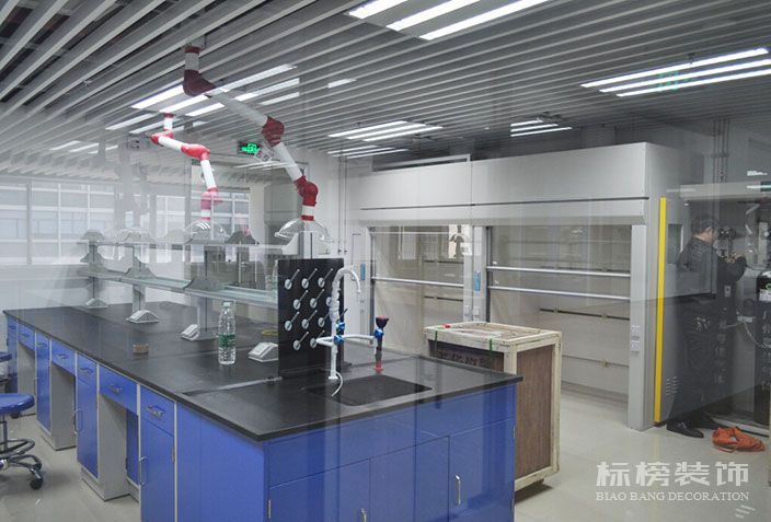 深圳廠房裝修，無(wú)塵車(chē)間裝修，深圳裝飾，深圳辦公室裝修